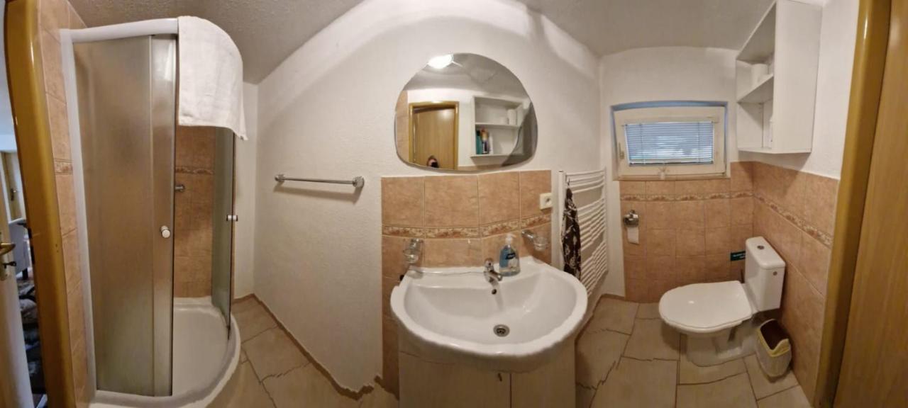 Privat Jan Guest House Vychodna Bagian luar foto